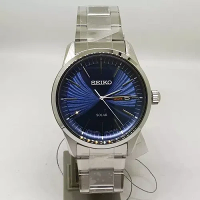 Pre-owned Seiko Solar Mens Analog Business Silver Band Sne525p1 Us4