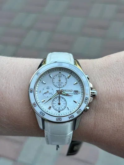 Pre-owned Seiko Sportura Chronograph Sndx99p1 Women's Watch