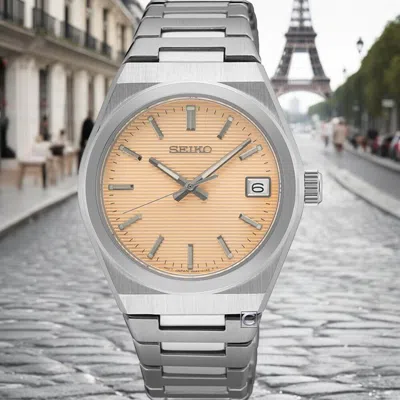 Pre-owned Seiko Sur577p1 Conceptual Regular Salmon Analog Stainless Steel Ladies Watch