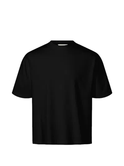 Selected T-shirts And Polos In Black