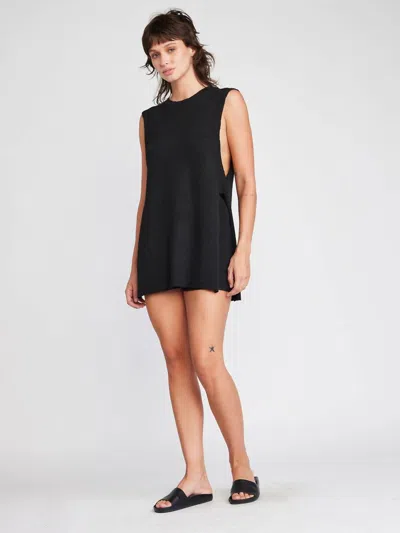 Self Contrast Shivani Tank Tunic Top In Black