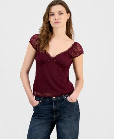 Self Esteem Juniors' Lace Cap-sleeve Top In Burgundy