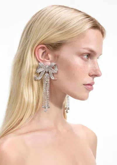 Self-portrait Bijoux