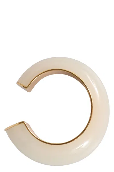 Self-portrait Cream Resin Cuff In Gold