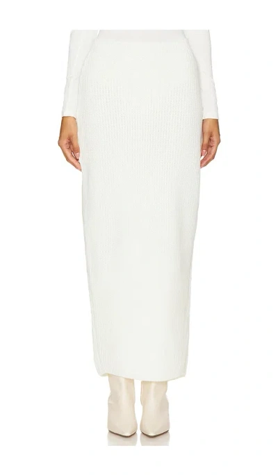 Selmacilek Slit Midi Skirt In White