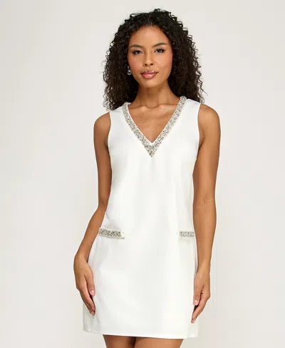 Seni & Cade Juniors' Embellished V-neck Sleeveless Dress In White