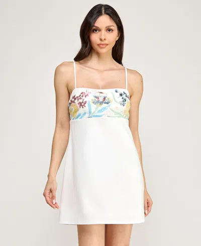 Seni & Cade Juniors' Square Neck Short Dress In White