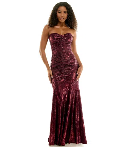 Seni & Cade Juniors' Strapless Sweetheart Foil Lace Drop-waist Gown In Burgandy