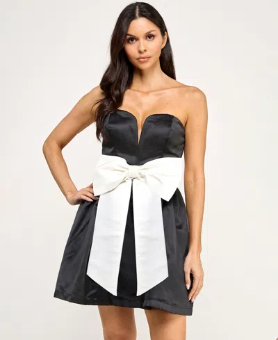 Seni & Cade Juniors' Strapless Sweetheart Neck Dress In Black