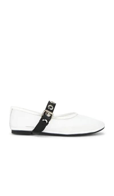 Senso Constance Flat In White