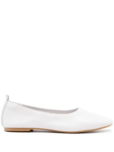 Senso Daphne Iv Leather Ballerina Shoes In White