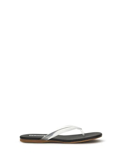 Senso Harmony Flip-flop Sandals In Animal Print