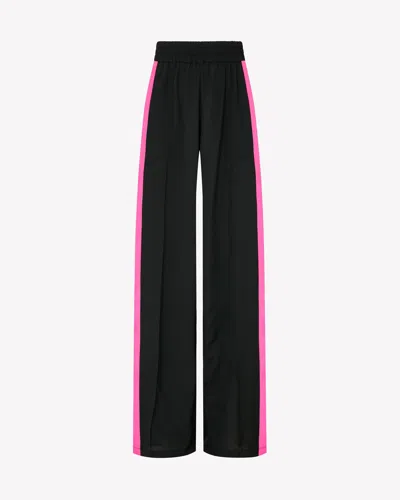 Serena Bute Classic Jogger In Black