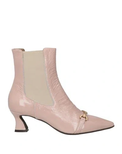 Sergio Cimadamore Woman Ankle Boots Light Pink Size 8 Leather, Textile Fibers