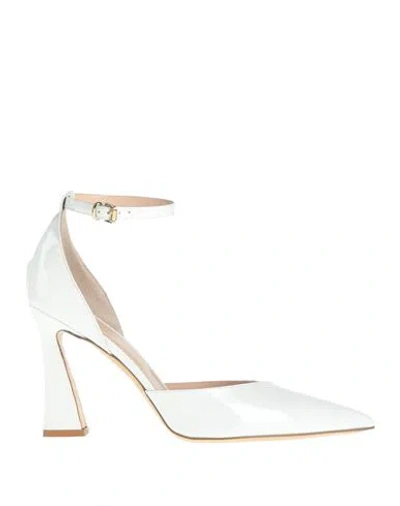 Sergio Cimadamore Woman Pumps White Size 8 Leather