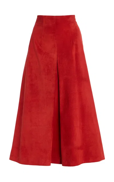 Sergio Hudson Box Pleated Suede Skirt In Red