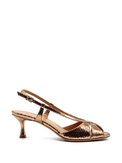 Sergio Levantesi Cut-out Sandals In Gold