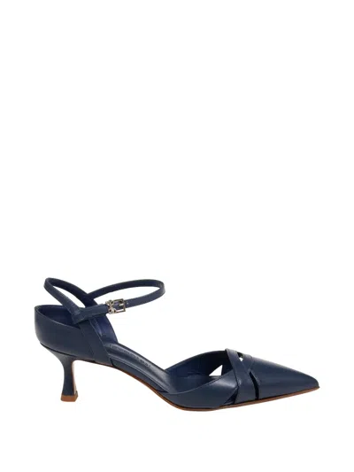Sergio Levantesi Ester Pointed Pumps In Blue