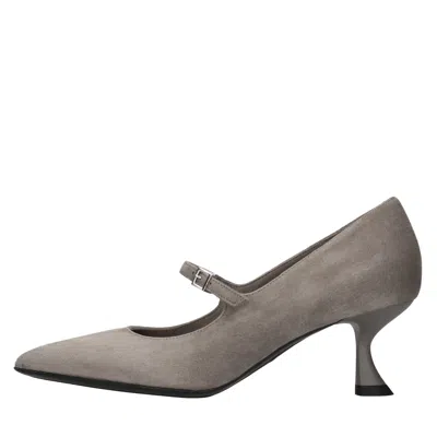 Sergio Levantesi With Heel In Brown