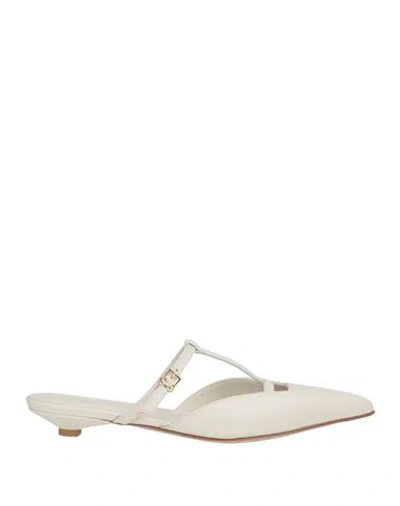 Sergio Levantesi Woman Mules & Clogs White Size 6 Leather