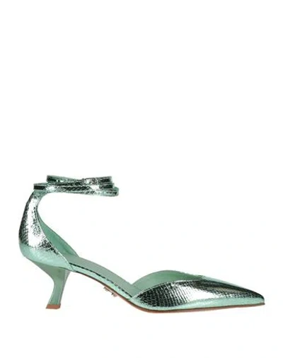 Sergio Levantesi Woman Pumps Light Green Size 6.5 Leather