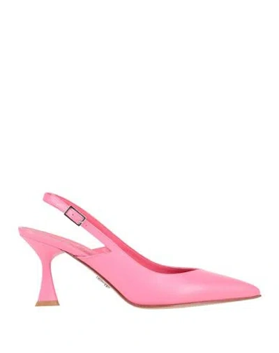 Sergio Levantesi Woman Pumps Pink Size 7 Leather