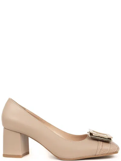 Sergio Moretti Classic Closed Beige Pumps In Multi