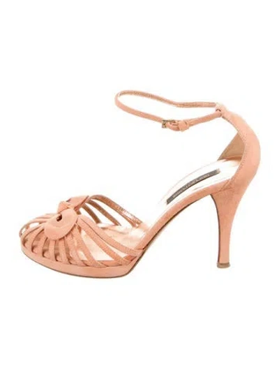 Pre-owned Sergio Rossi Leather D'orsay Pumps In Neutral