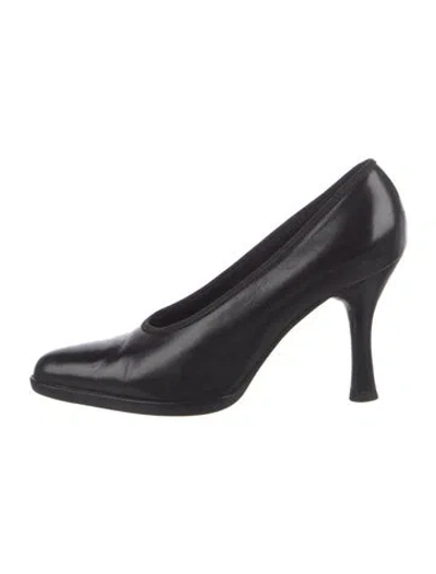Pre-owned Sergio Rossi Leather Pumps In Black