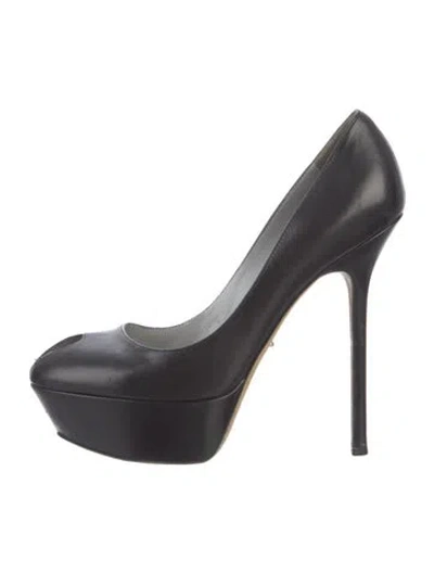 Pre-owned Sergio Rossi Leather Pumps In Black