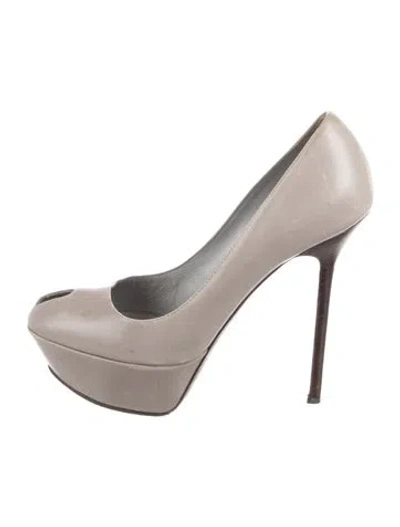 Pre-owned Sergio Rossi Leather Pumps In Grey