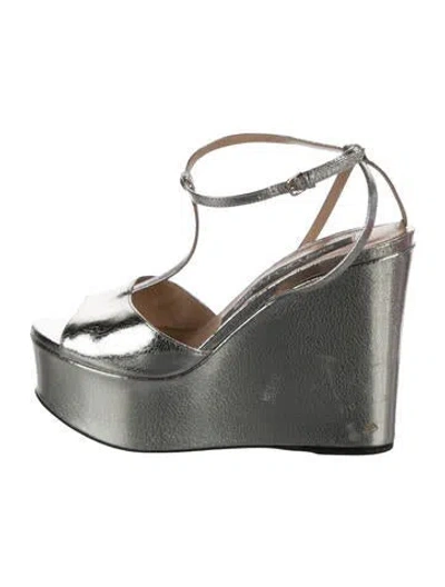 Pre-owned Sergio Rossi Leather Sandals In Metallic/silver