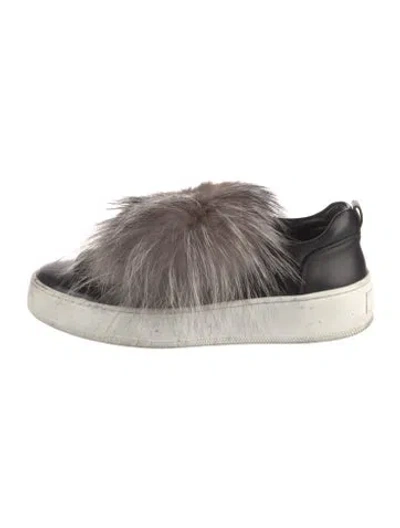 Pre-owned Sergio Rossi Leather Sneakers In Black