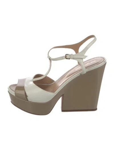 Pre-owned Sergio Rossi Patent Leather Colorblock Pattern T-strap Sandals In Neutral