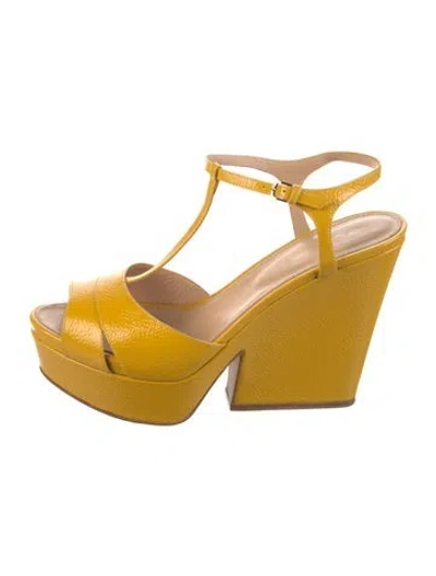 Pre-owned Sergio Rossi Patent Leather T-strap Sandals In Yellow