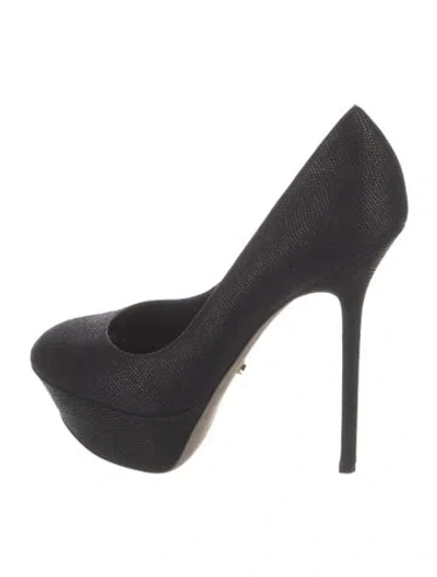 Pre-owned Sergio Rossi Pumps In Black