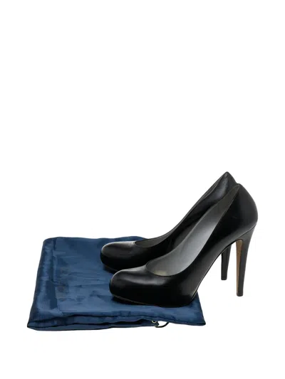 Pre-owned Sergio Rossi Round-toe Pumps In Black