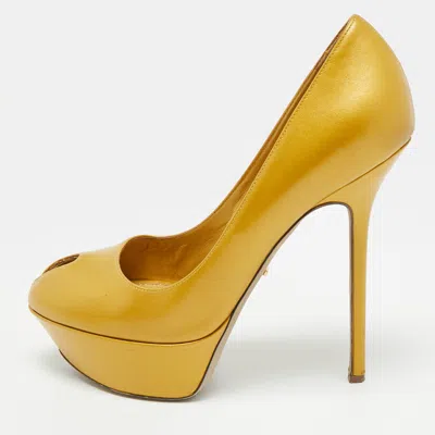 Pre-owned Sergio Rossi Size 38 Gold Leather Platform Pumps