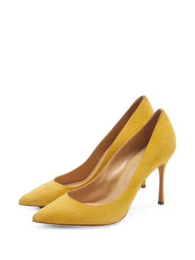 Pre-owned Sergio Rossi Suede Pumps In Yellow