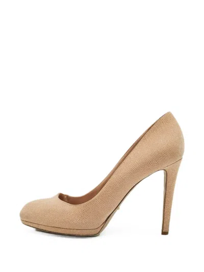 Pre-owned Sergio Rossi Vintage Textured Round-toe Pumps In Neutral