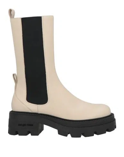 Sergio Rossi Chunky-soled Leather Boots In White