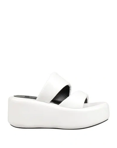 Sergio Rossi Spongy Leather Wedge Sandals In White