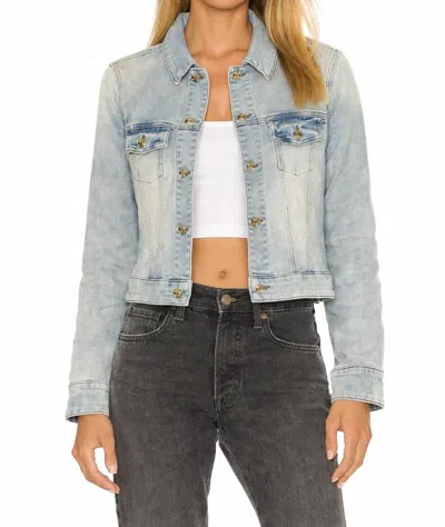 Ser.o.ya Button Down Denim Jacket In Light Wash In Blue