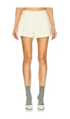 Ser.o.ya Carol Short In Eggshell