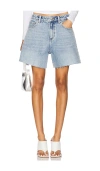 Ser.o.ya Sabrina Boyfriend Short