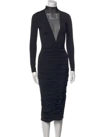 Pre-owned Ser.o.ya V-neck Midi Length Dress In Black