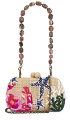 Serpui Josephine Crab Embroidered Raffia Clutch In 烤面包色