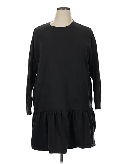 Pre-owned Serra Casual Dress In Black