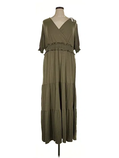 Pre-owned Serra Casual Dress In Green