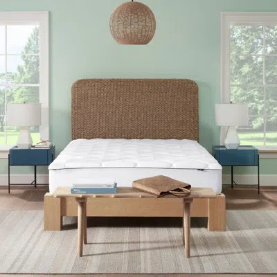 Serta Ocean Breeze Mattress Pad In White